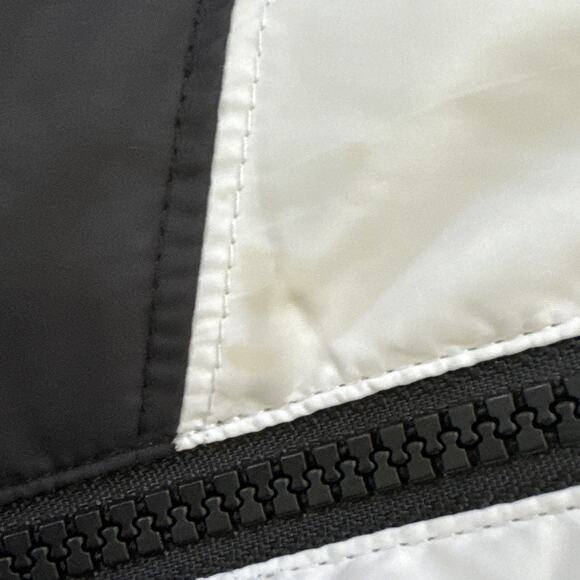 NIKE REVERSIBLE Duck Down Puffer Vest Womens Medium Retro Y2K Athleisure - Picture 9 of 11